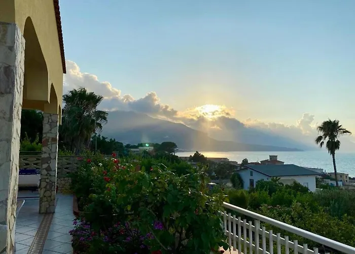 Villa Mare Giuggiola