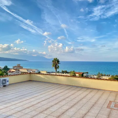 Mare Giuggiola Villa